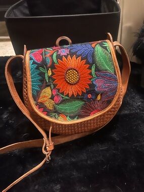 Embroidered Sunflower Crossbody Bag in Tan and Multicolor